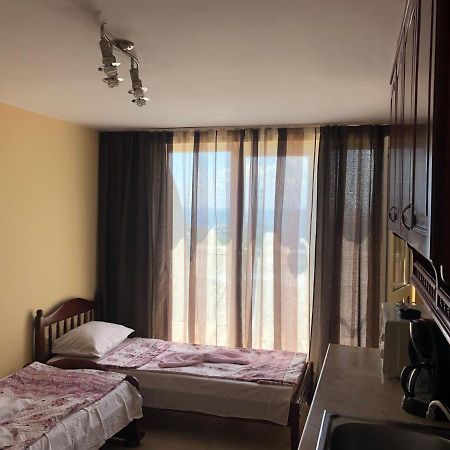 Marinela Apartments Pomorie Extérieur photo